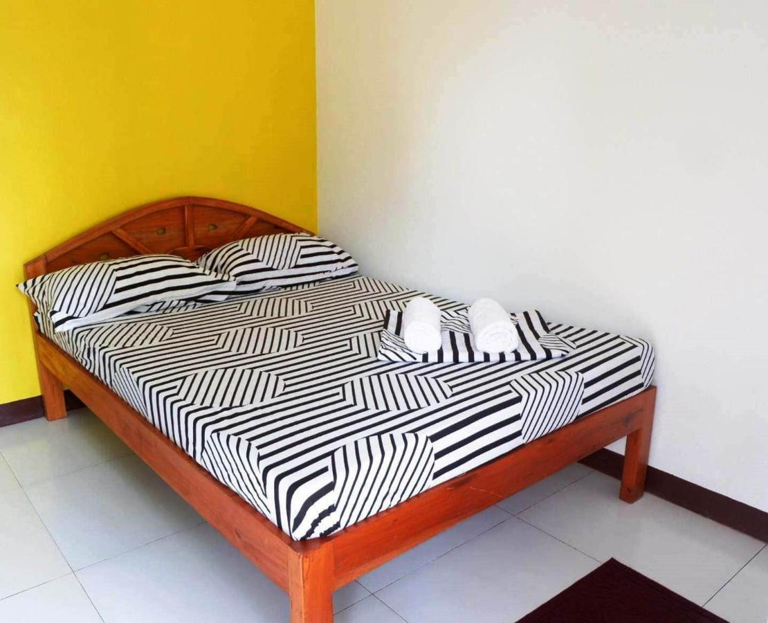 Princesa Michaella Hostel Itaytay Экстерьер фото