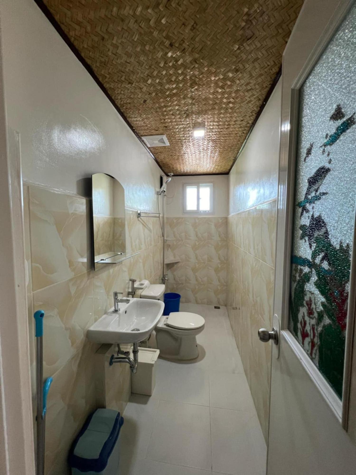 Princesa Michaella Hostel Itaytay Экстерьер фото