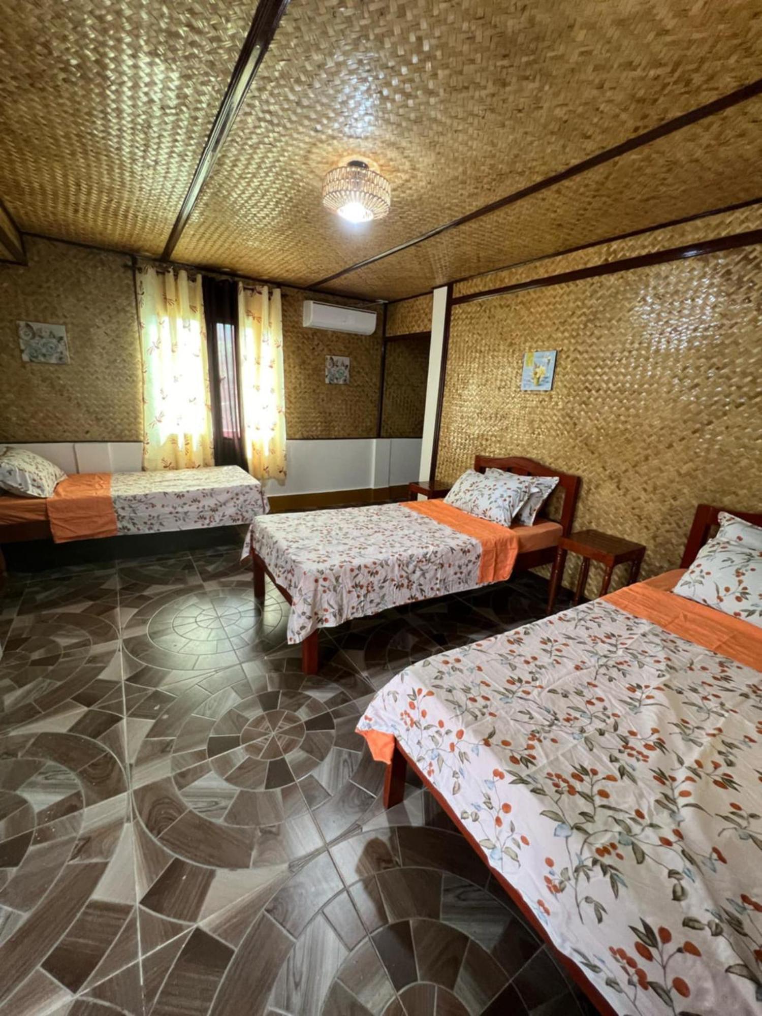 Princesa Michaella Hostel Itaytay Экстерьер фото